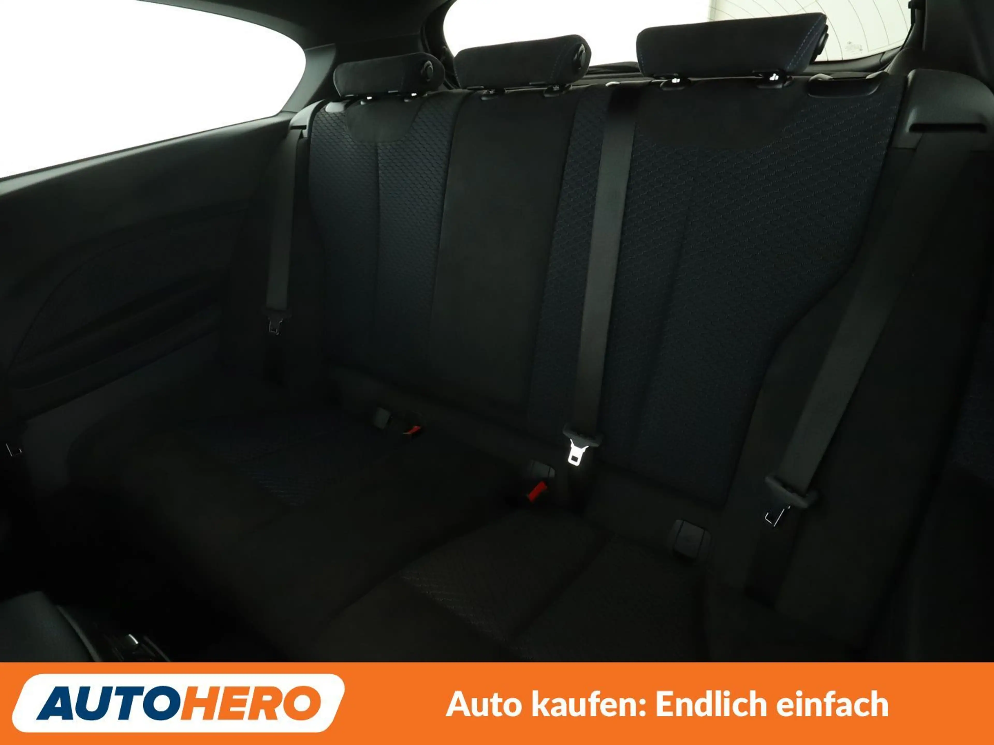 BMW 140 M140i xDrive Special Edition Aut.*NAV*LED*TEMPO*SH — photo 14