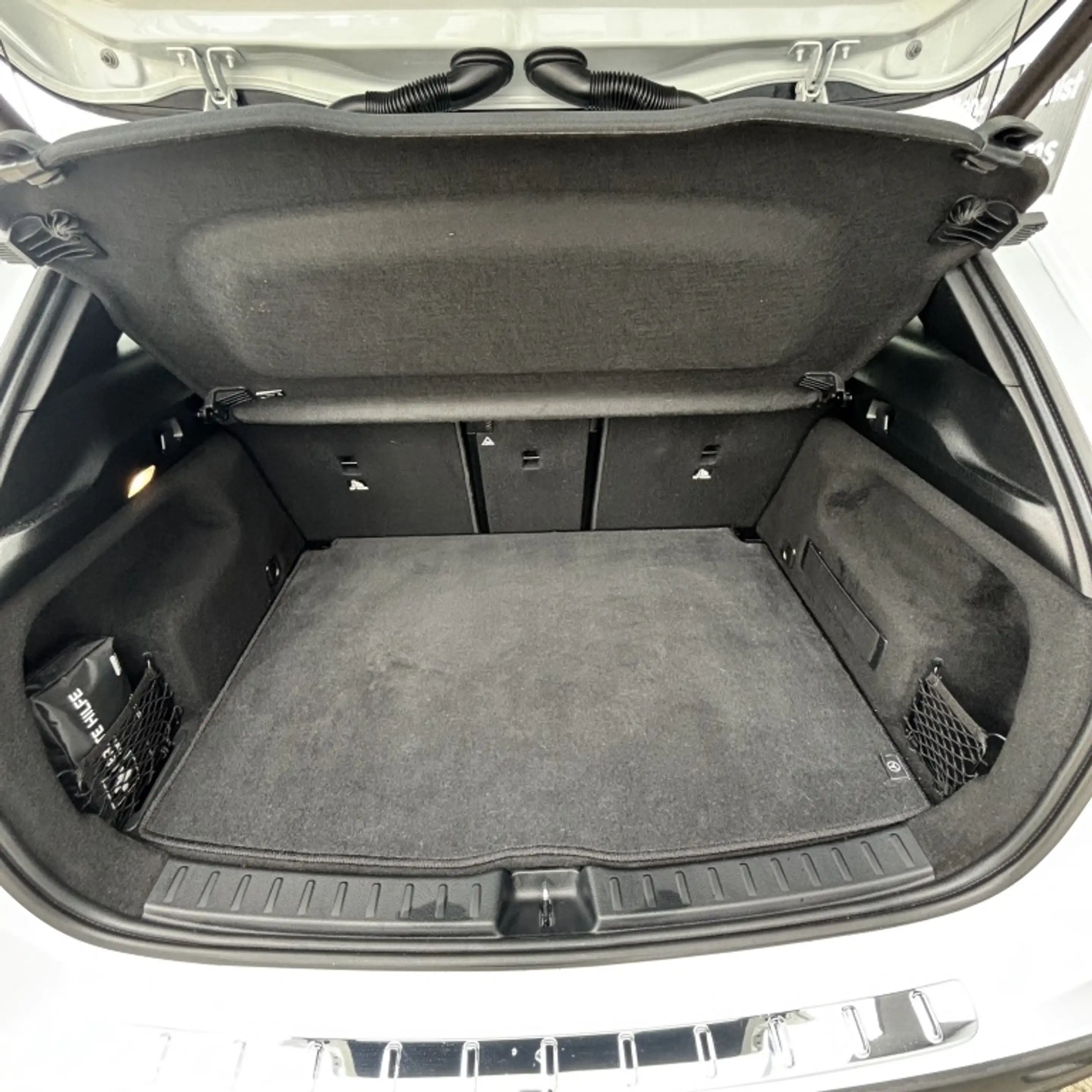Mercedes-Benz GLA 250 AMG * Pano, alcantara* 4M AMG Line — photo 25