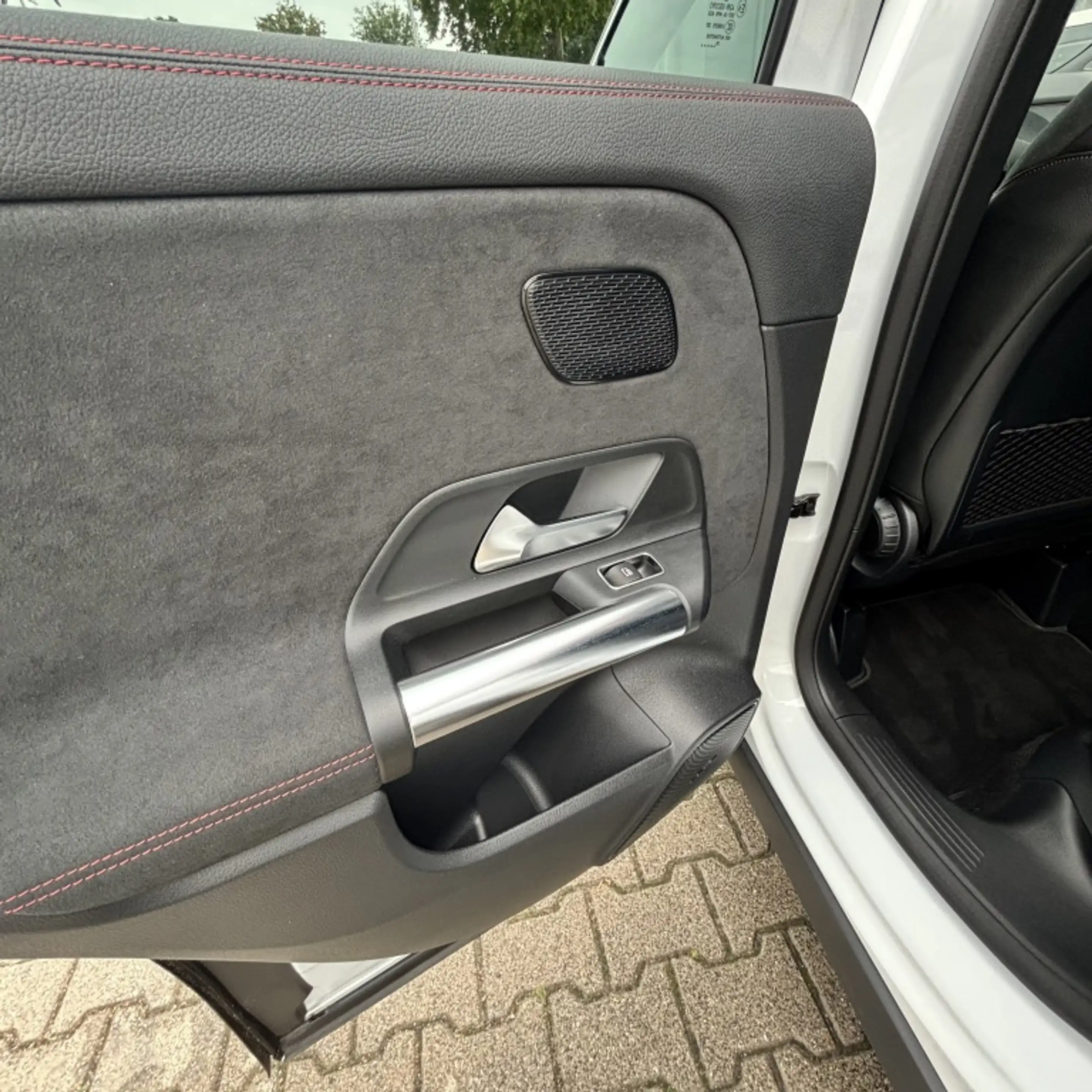 Mercedes-Benz GLA 250 AMG * Pano, alcantara* 4M AMG Line — photo 19