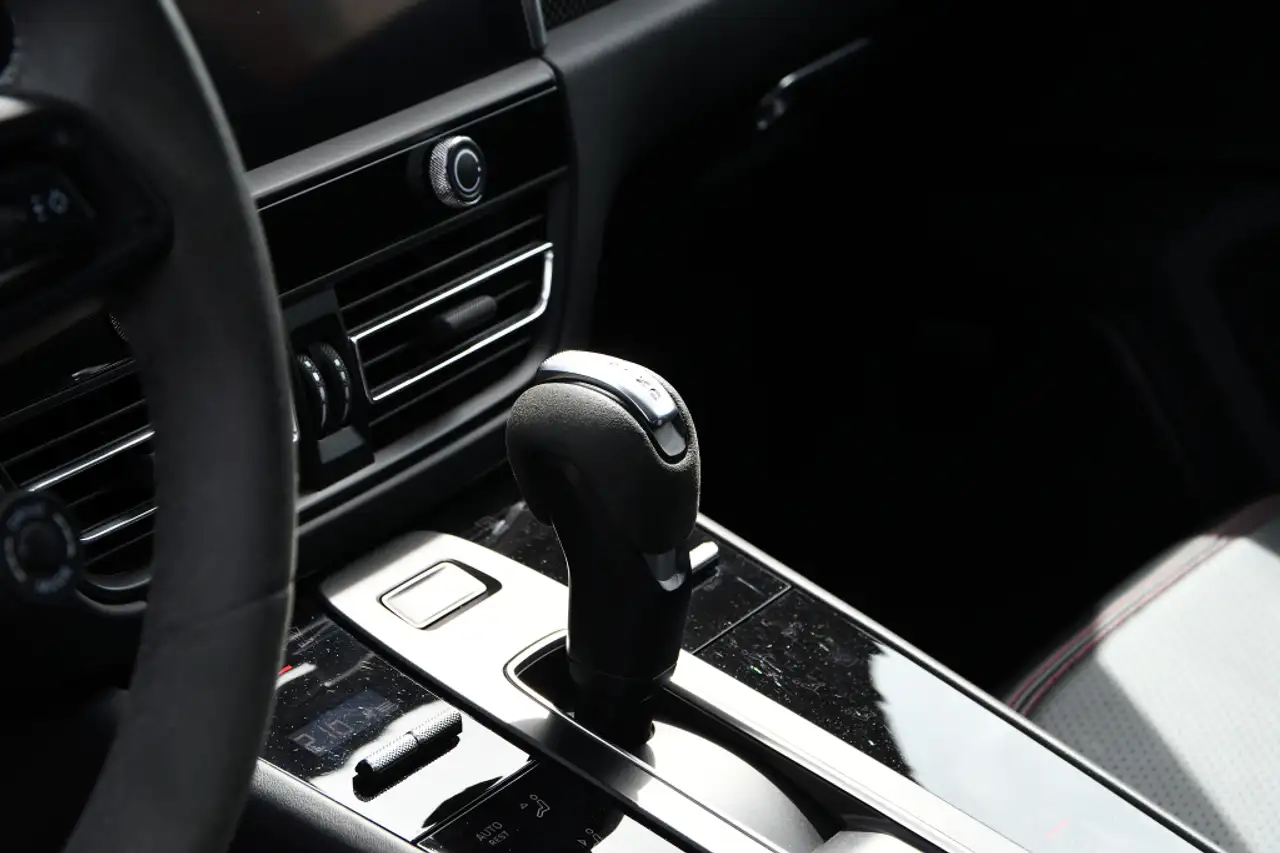 Porsche Macan снимка Porsche Macan