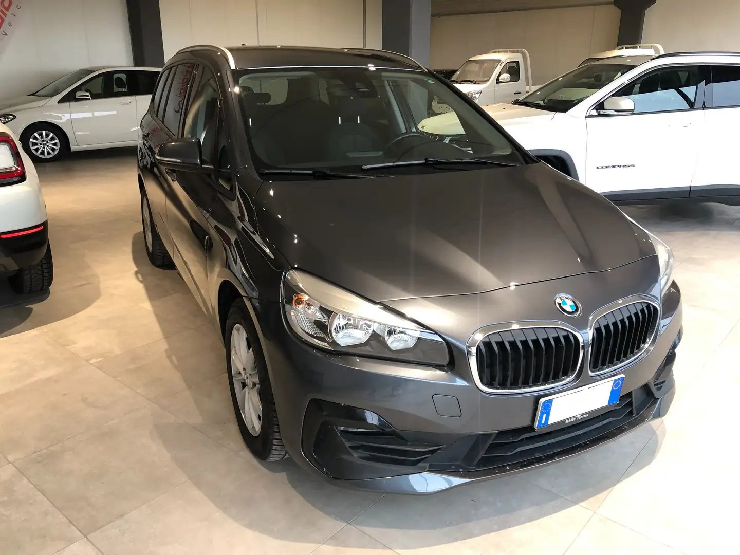 BMW 216 Serie 2 F46 2018 Gran Tourer 216d Business Gris - 1