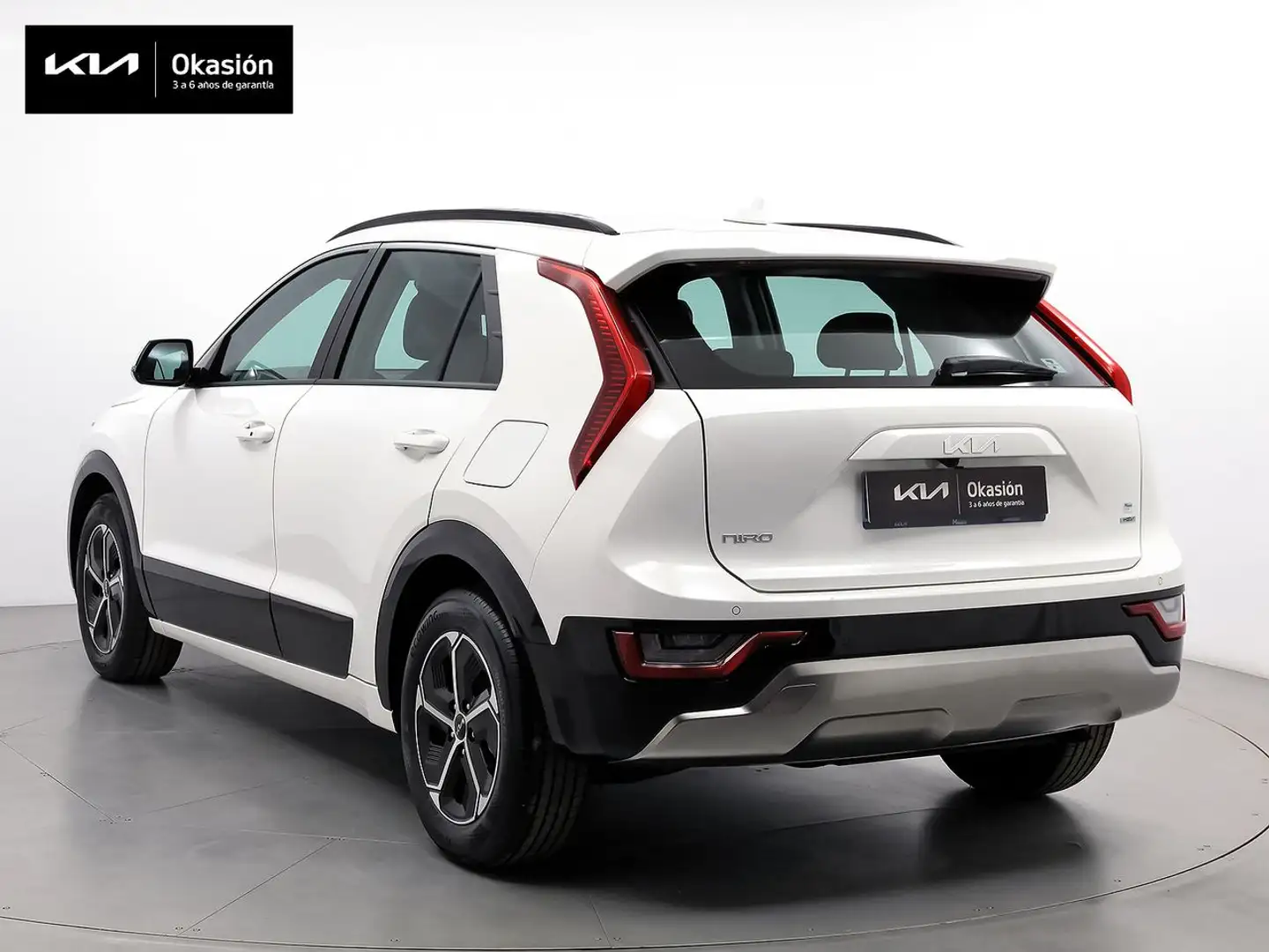 Kia Niro 1.6 GDi HEV 95kW (129CV) Drive Bílá - 2