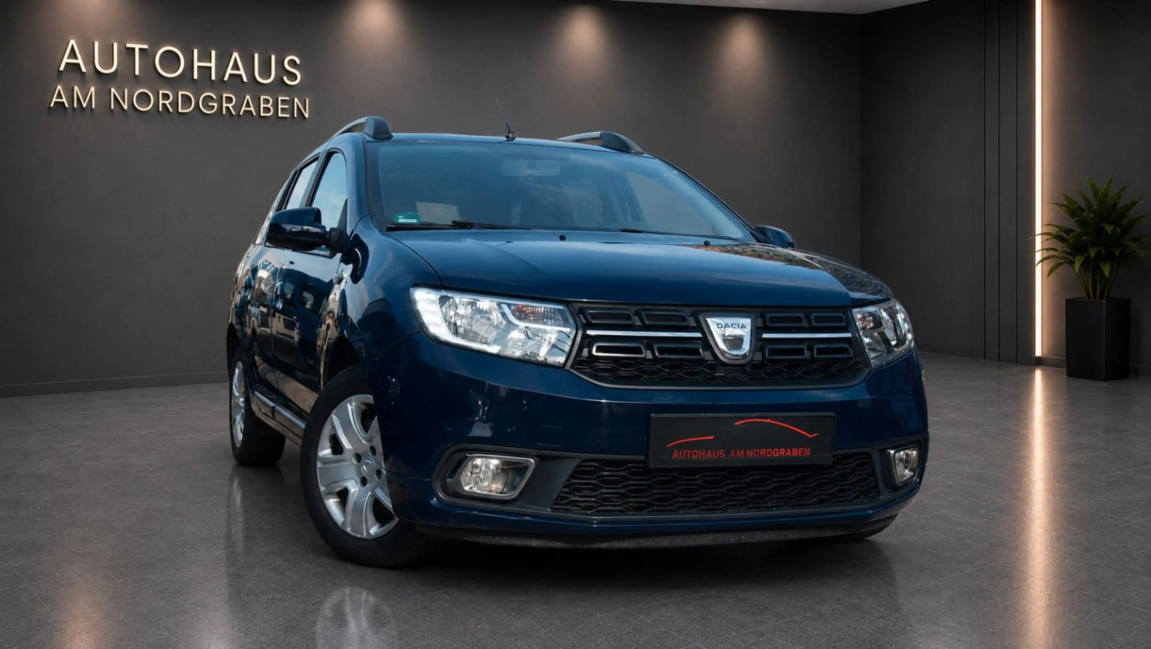 Dacia Logan MCV II Kombi Laureate — photo 3