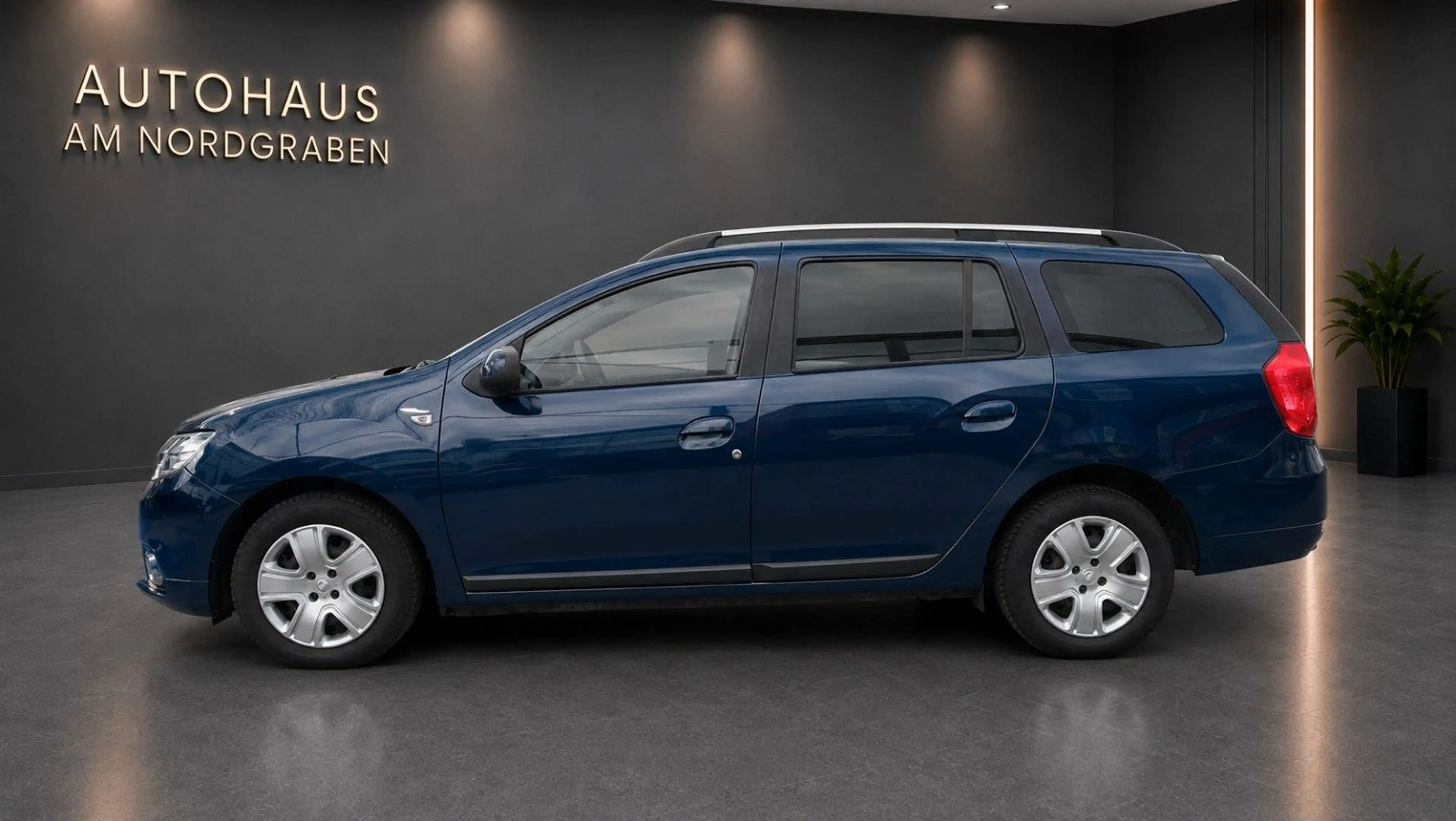 Dacia Logan MCV II Kombi Laureate — photo 10