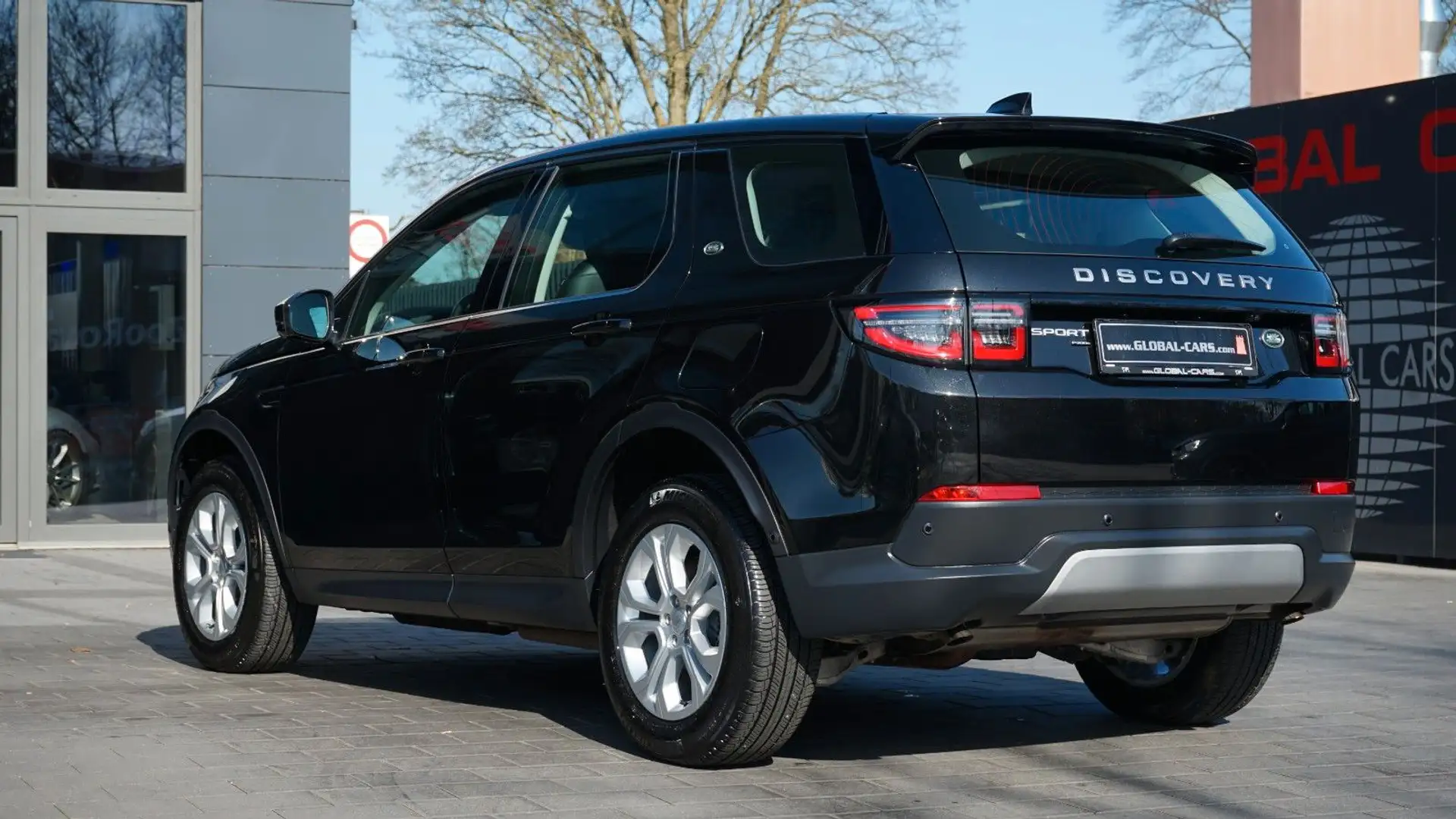 Land Rover Discovery Sport DISCOVERY SPORT P300e PLUG-IN S AWD*AMBIENTE* Schwarz - 2