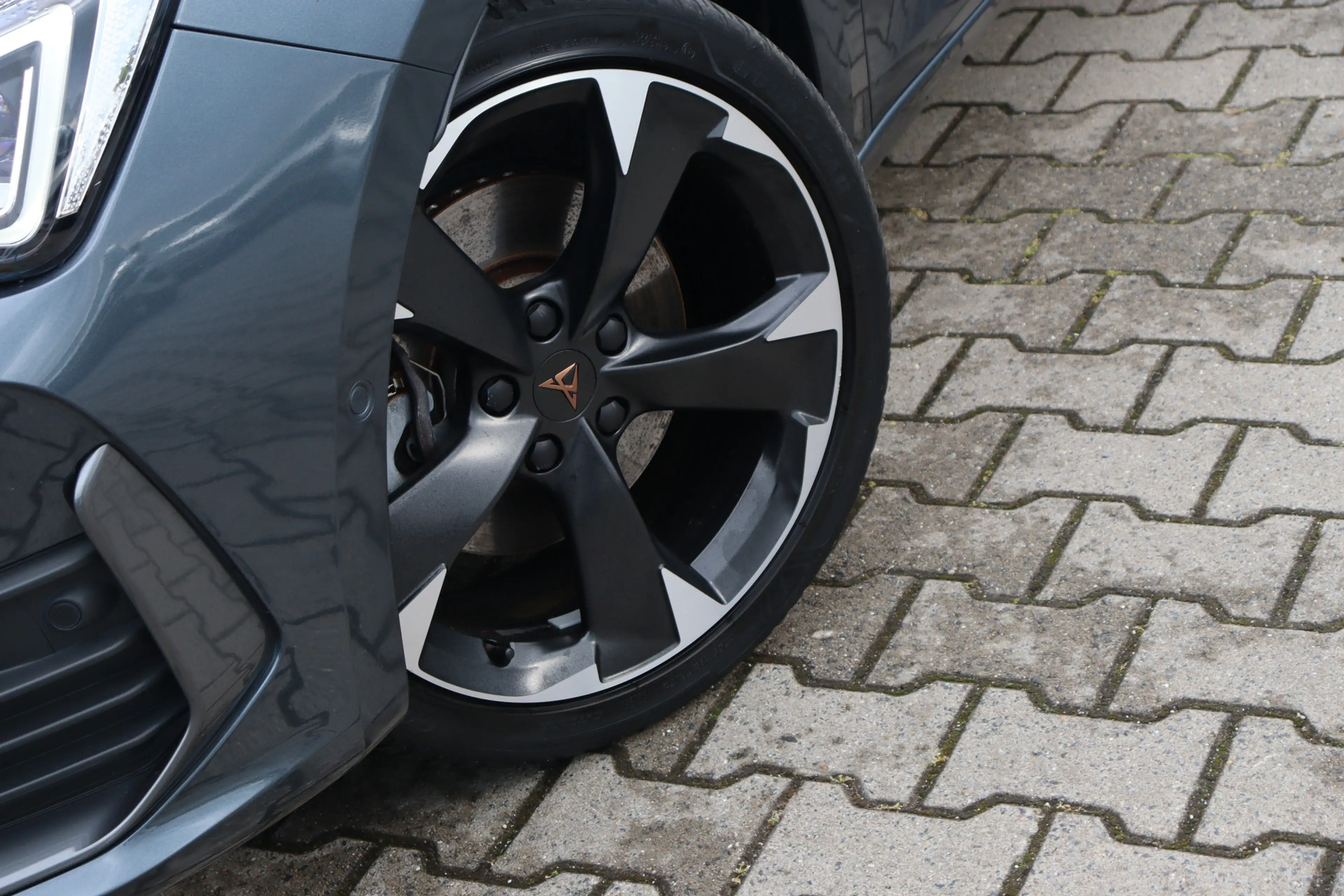 CUPRA Leon Sportstourer 1.4 e-Hybrid Business | ACC | Camera — photo 9