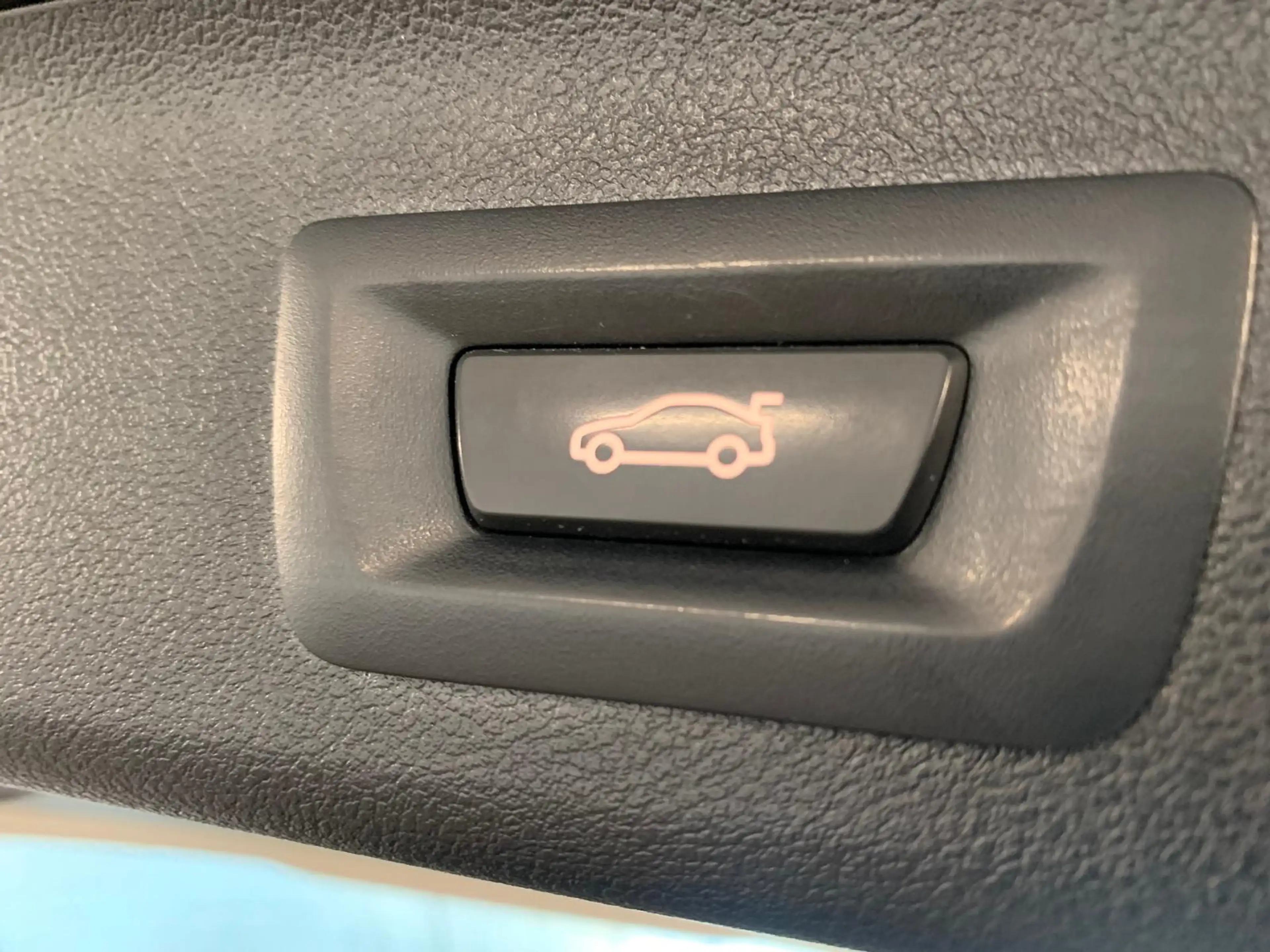 BMW 520 d Touring LED/NAVI/LEDER/DAB — photo 6