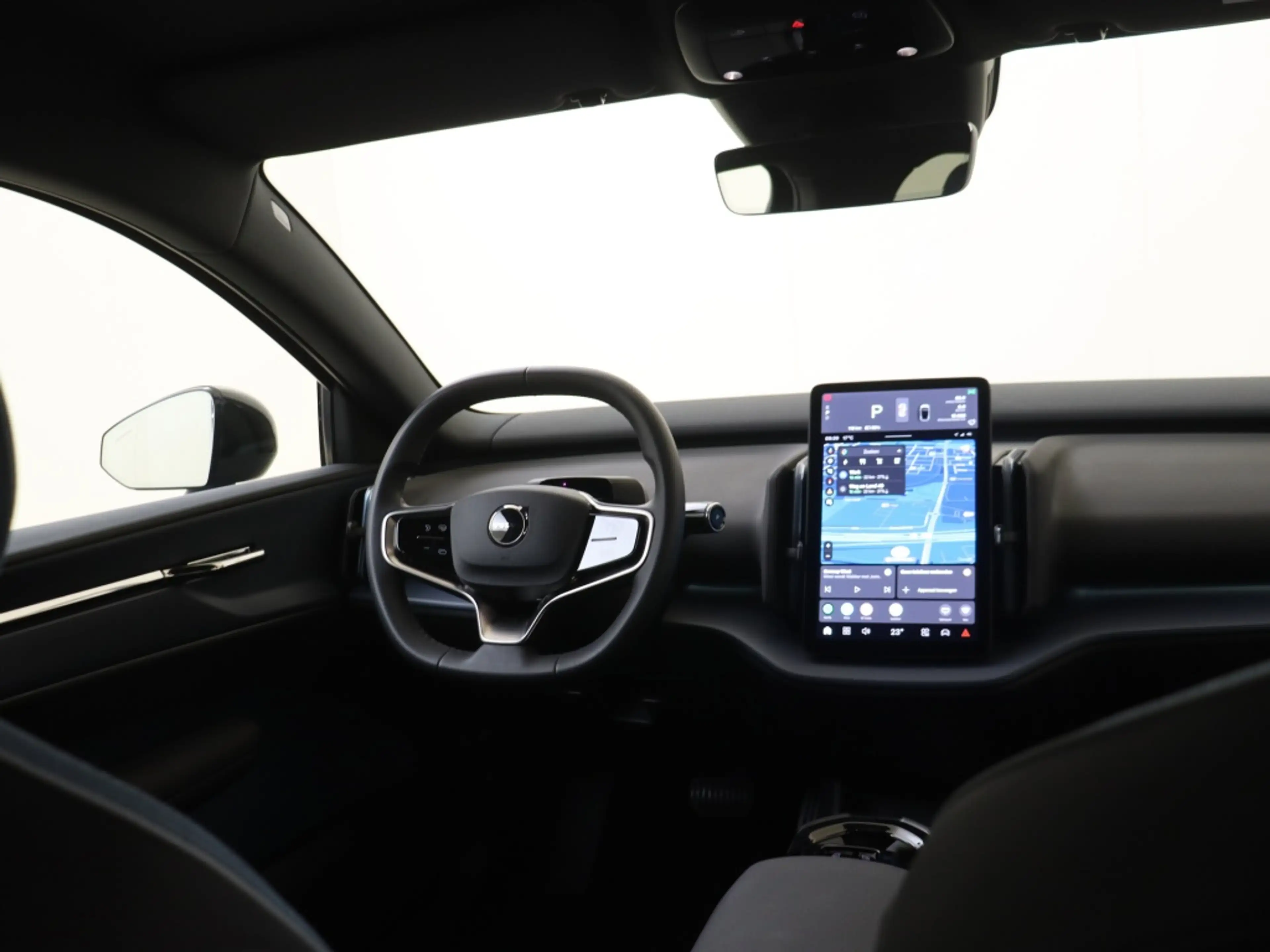 Volvo EX30 Extended Plus 69 kWh — photo 10