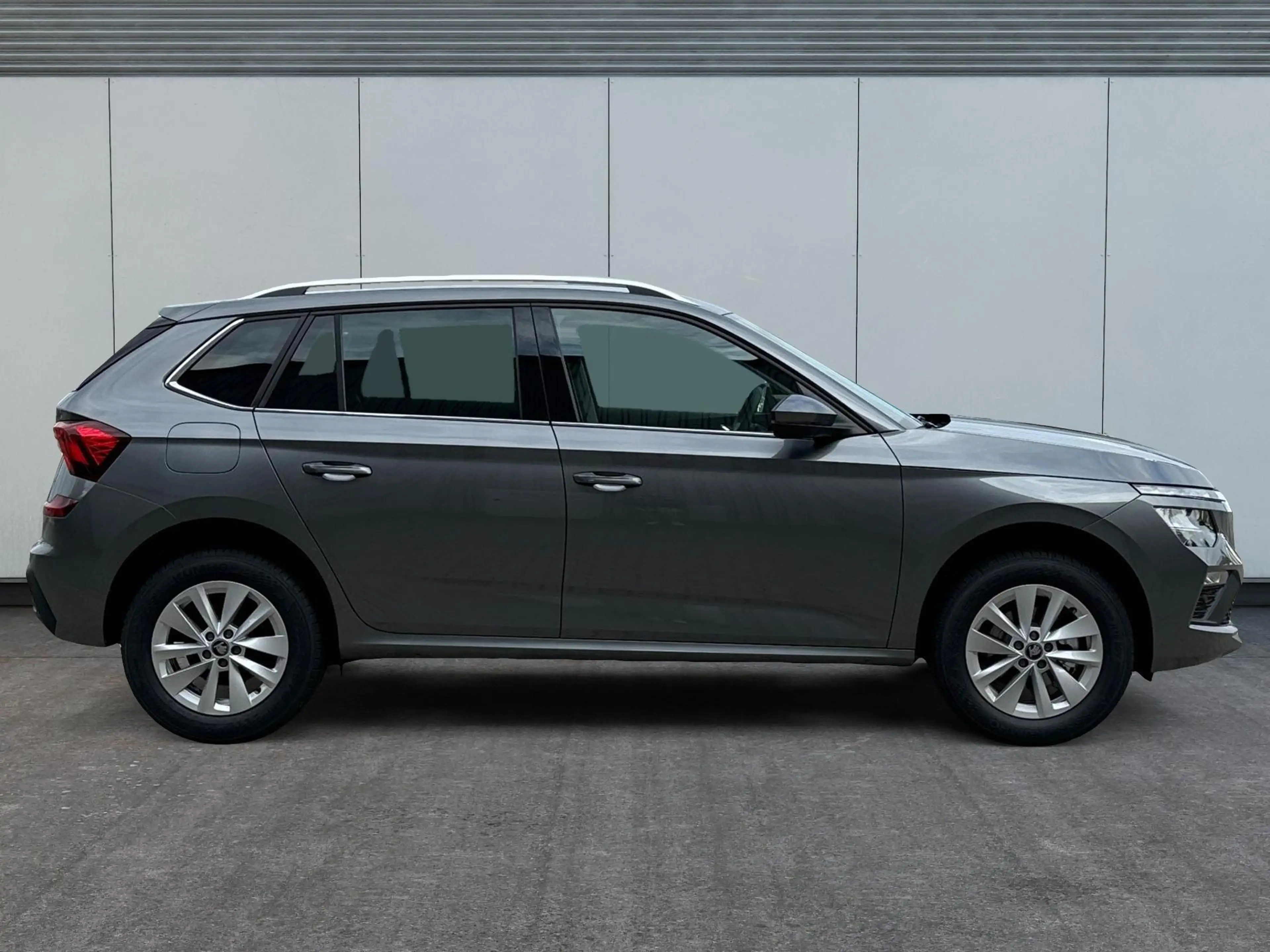 Skoda Kamiq Selection SHZ+KAMERA+SMARTLINK+PDC+LED+16" ALU ... — photo 5