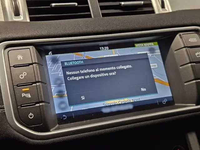 Land Rover Range Rover Evoque view 14