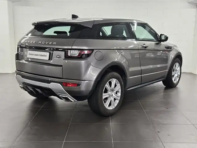 Land Rover Range Rover Evoque view 4