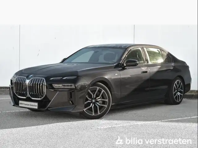 BMW i7 eDrive50 M-SPort - PANO - DASP - PASP - MASSAGE
