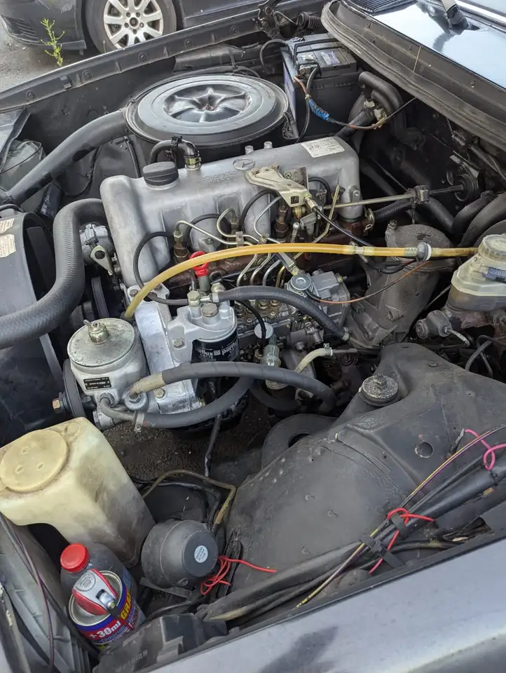 Mercedes-Benz 240 Urgent Véhicule Tres Bien Entretenu Rien A Prevoir, foto 8