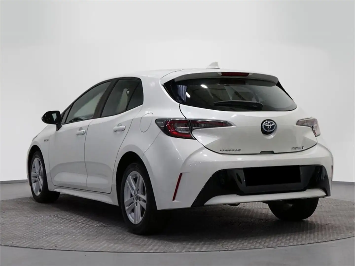 Toyota Corolla 125H Active Tech - 2