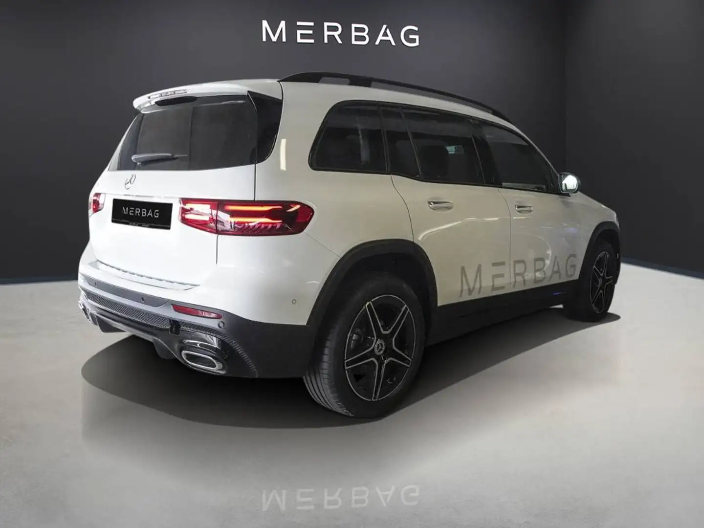 Mercedes-Benz GLB 180 AMG-NIGHT-KEYLESS-DISTRONIC-AHK-UVP 59.700,- Weiß - 2