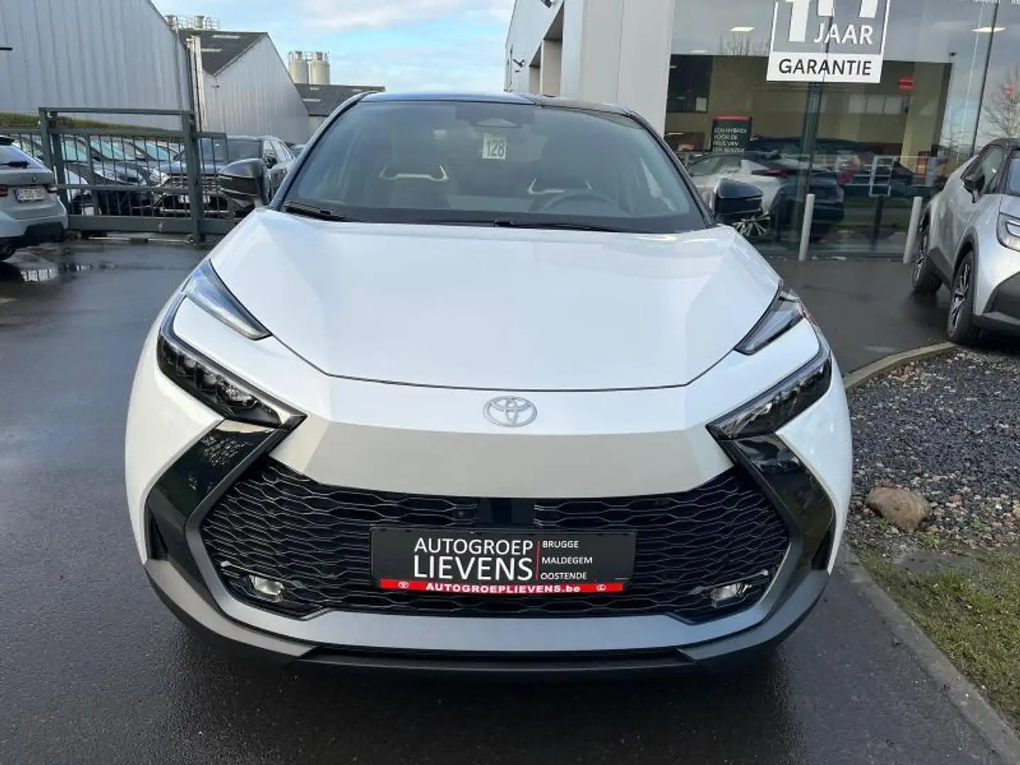 Toyota C-HR Premium Luxury Pack 1.8Hyb CVT Blanc - 2