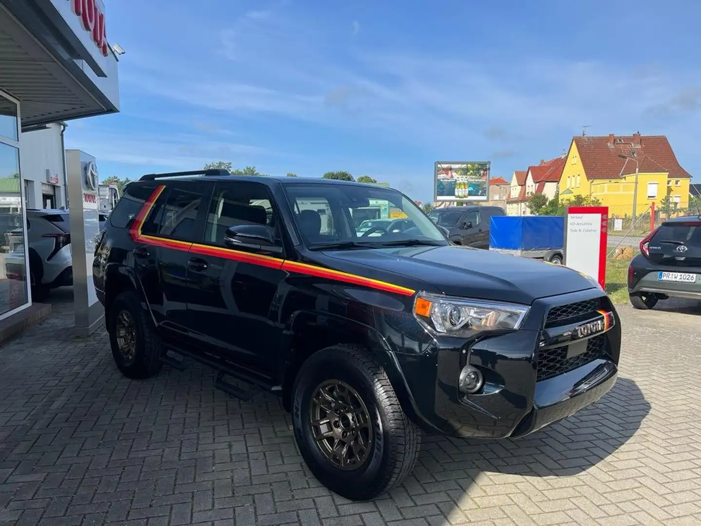 Toyota 4-Runner 40th Edition *Leder, AHK, Schiebedach...* Schwarz - 2