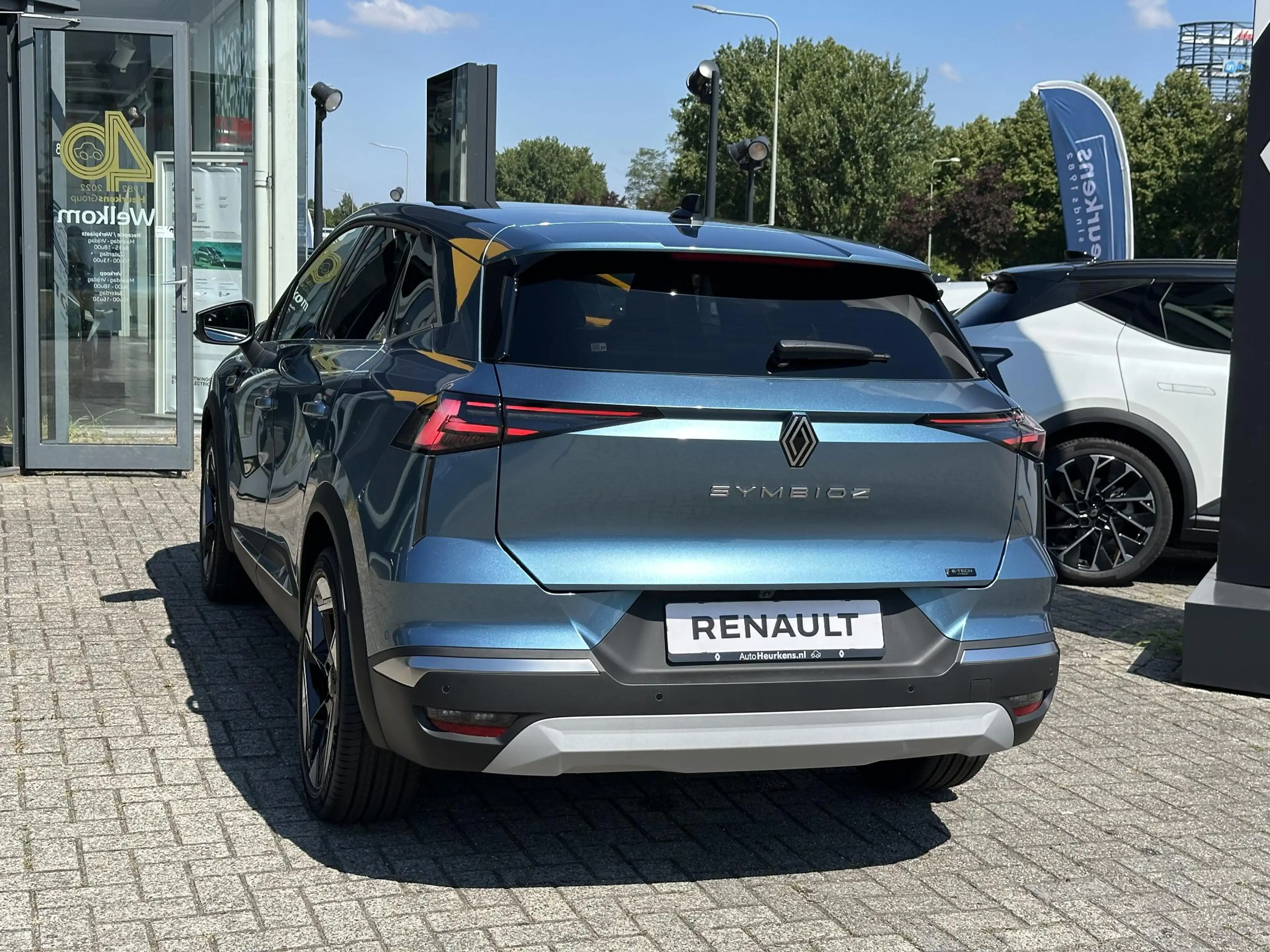Renault Symbioz Iconic Full Hybrid E-Tech 160 l Meer dan € 4.500 v — photo 4