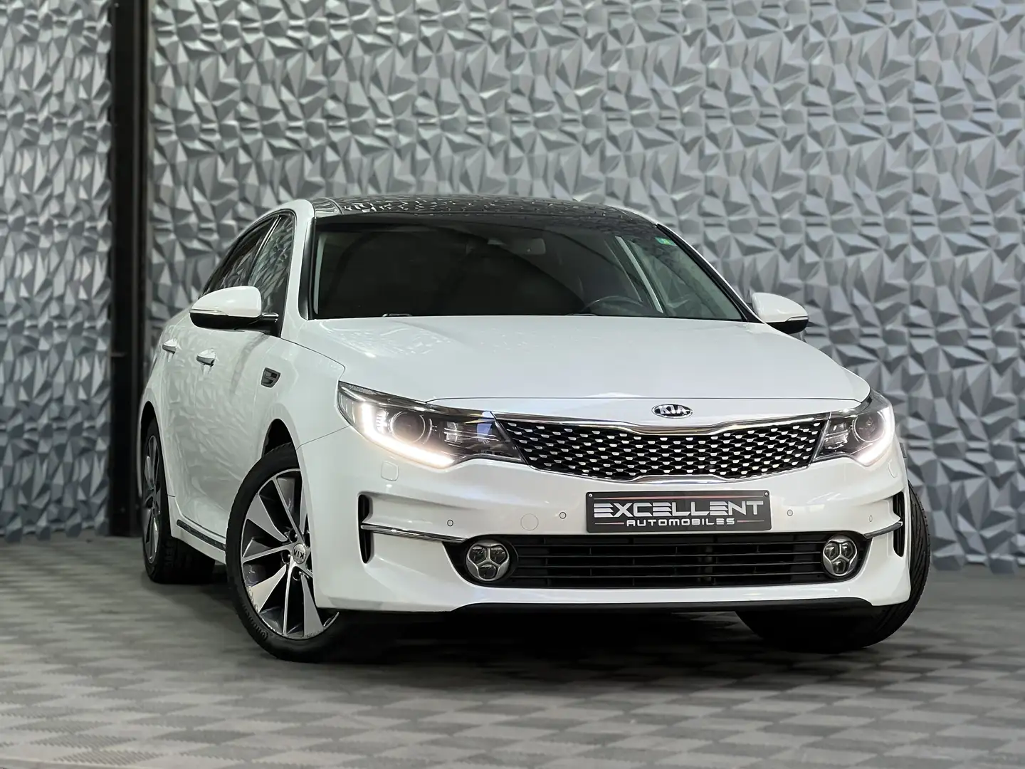Kia Optima 1.7 CRDi*FULL OPTION*AIRCO*PANO*GARANTIE 12 MOIS Blanco - 2