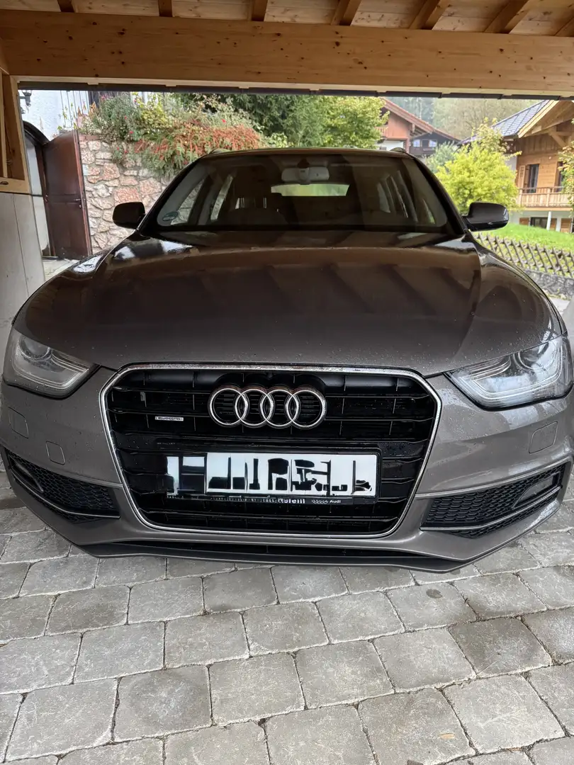 Audi A4 sline - 2