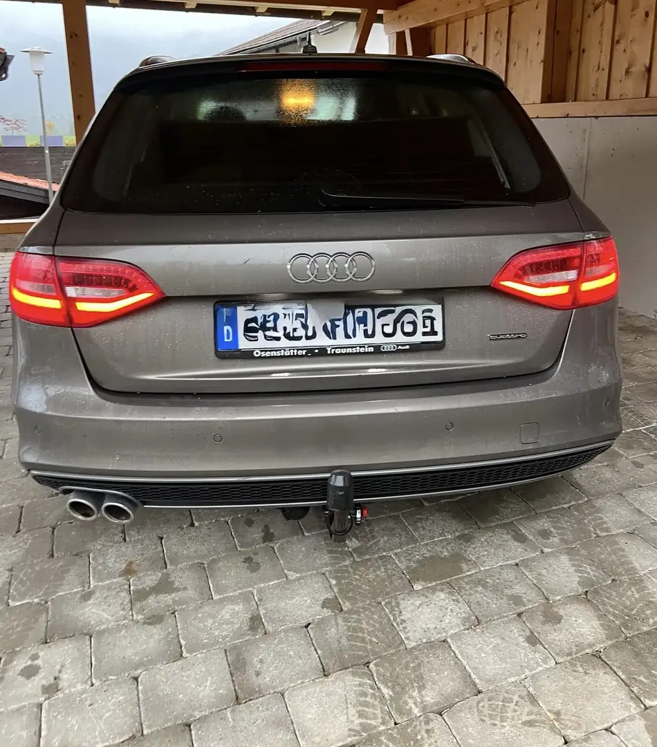 Audi A4 sline - 1