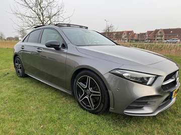 A 220 4M. Premium Plus