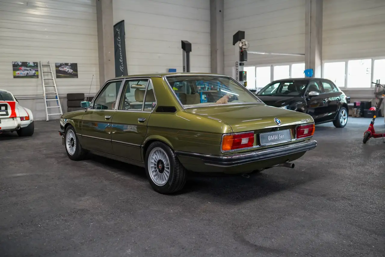 BMW 520 (E12/5-Gang), foto 6