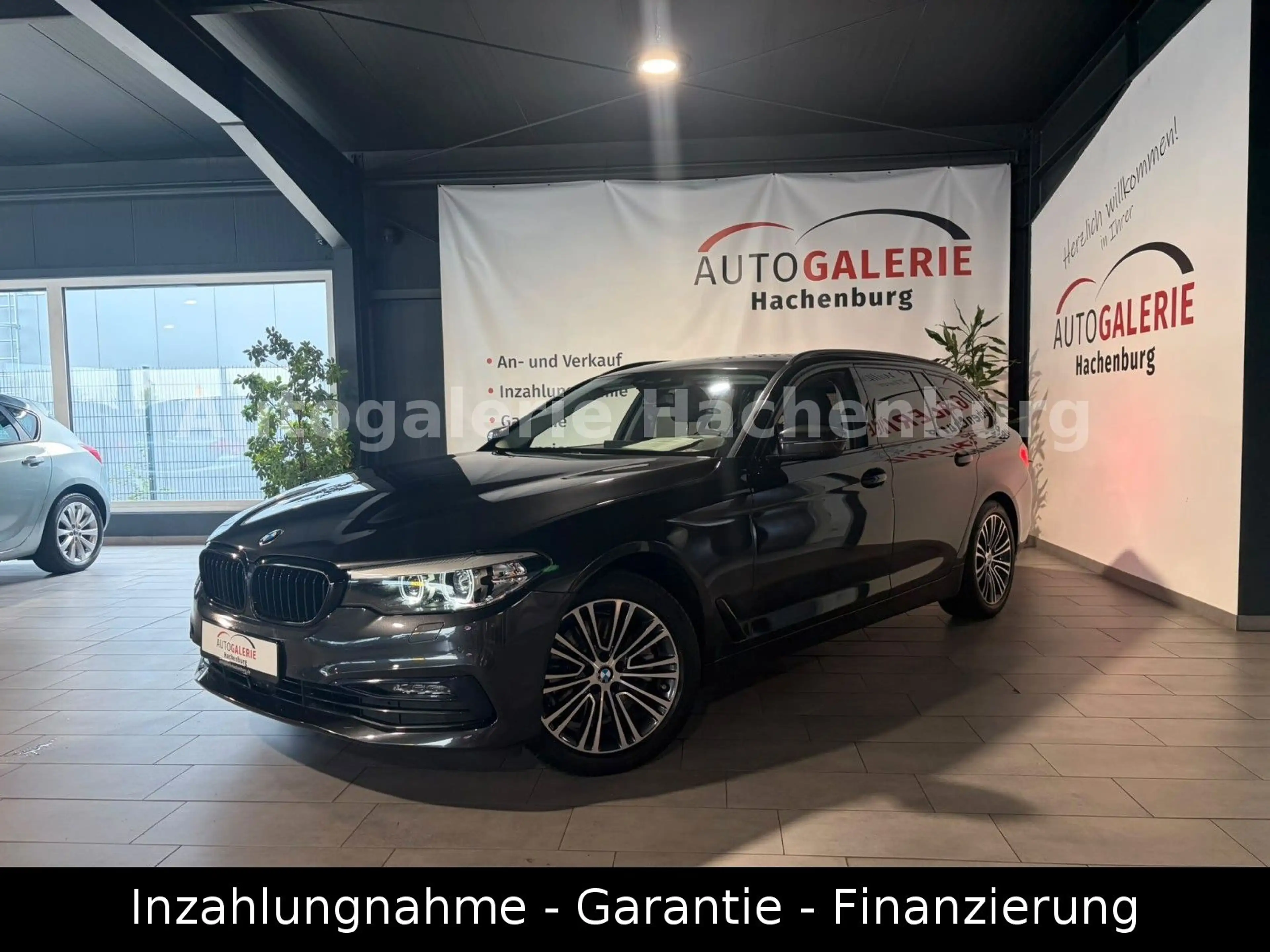BMW 520 i Touring Sport Line/CarPlay/ACC/GARANTIE/EU6