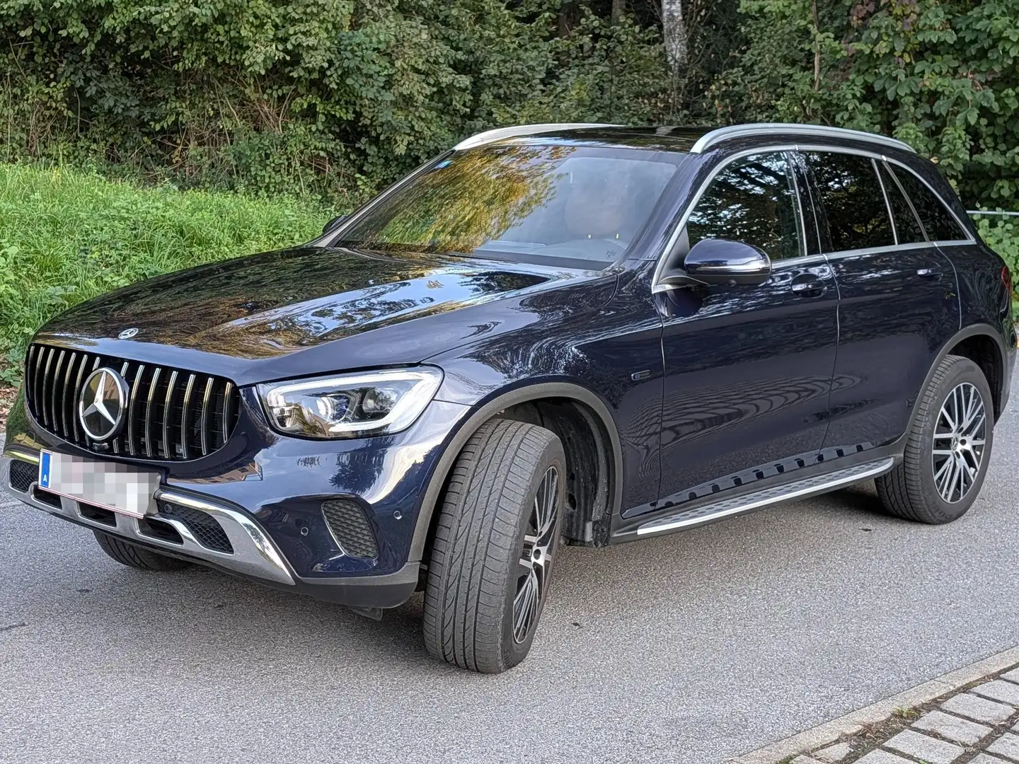 Mercedes-Benz GLC 300 GLC 350 e PHEV 4Matic Blau - 2