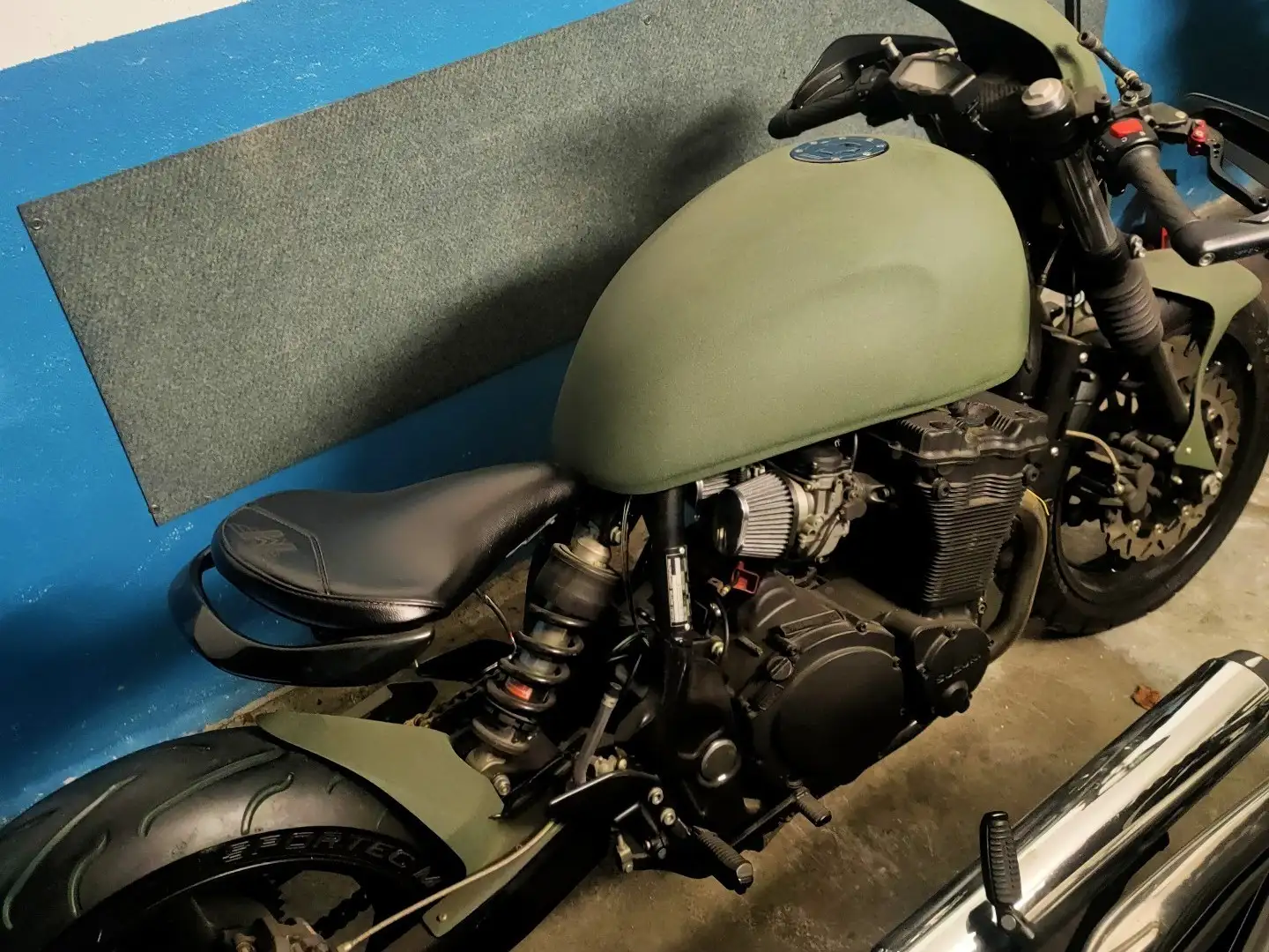 Suzuki GSX 750 inazuma Verde - 1
