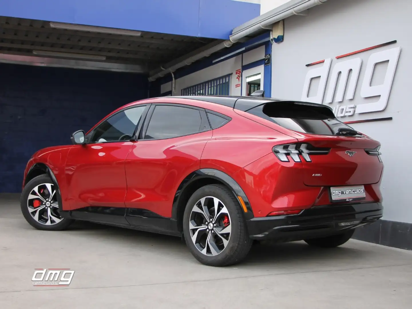 Ford Mustang AWD Rango extendido Rojo - 2