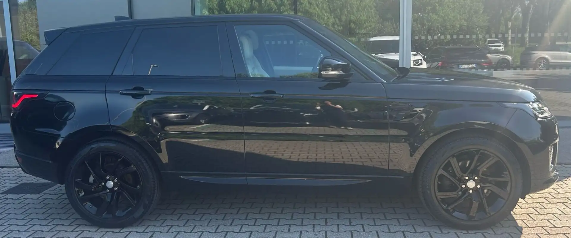 Land Rover Range Rover Sport Range Rover Sport 3.0 SDV6 HSE Dynamic Noir - 2