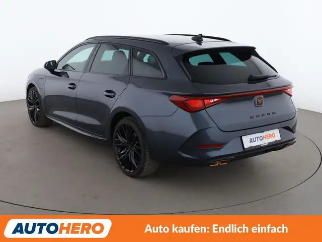 SEAT Leon view 4