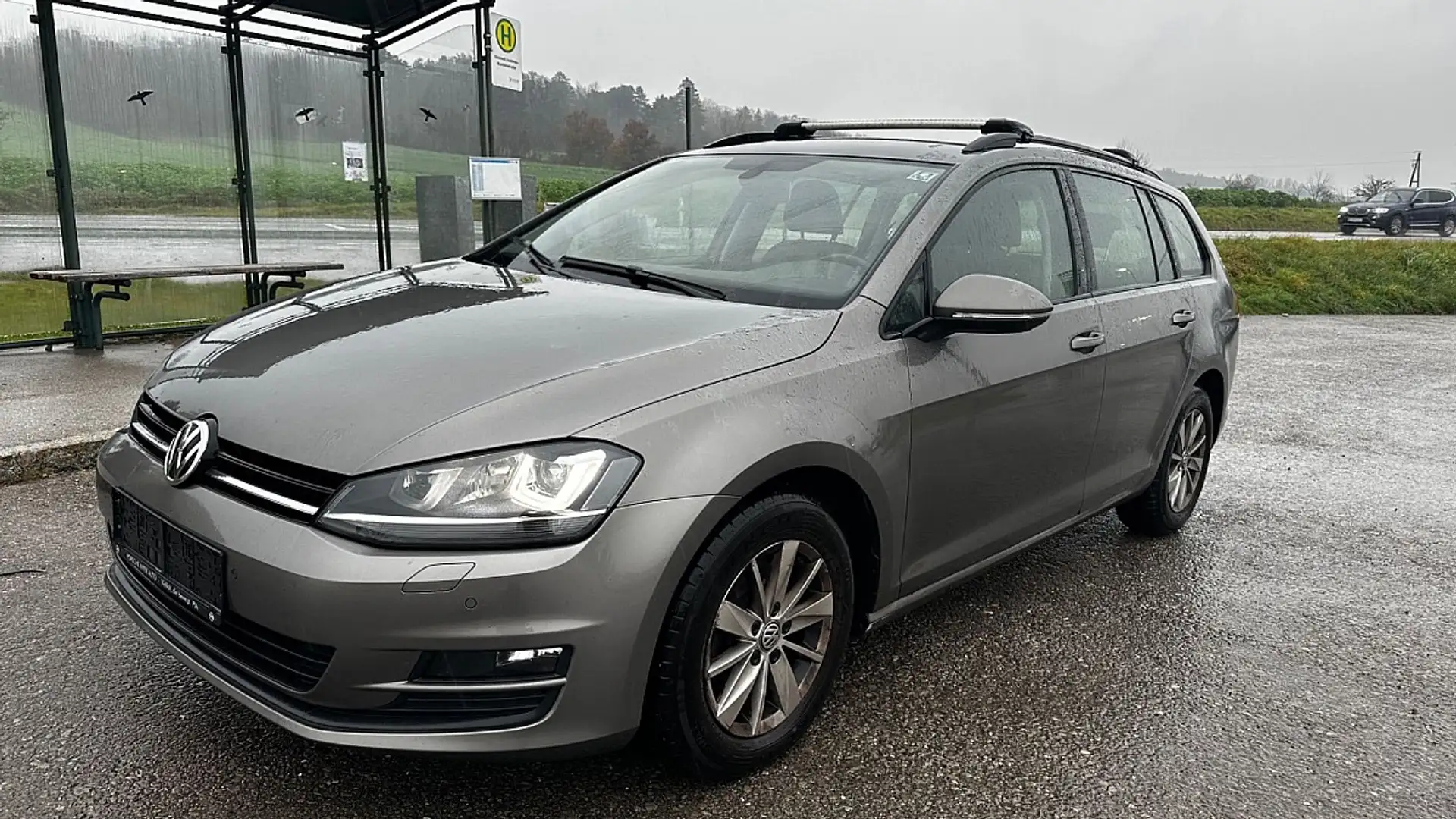 Volkswagen Golf Variant . Rabbit BMT 1,6 TDI Grau - 2