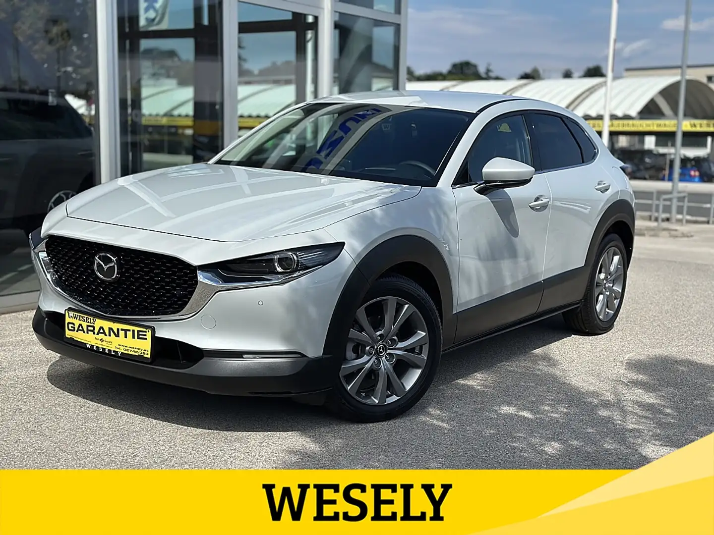 Mazda CX-30 e-Skyactive G140 Centre-Line Grau - 1
