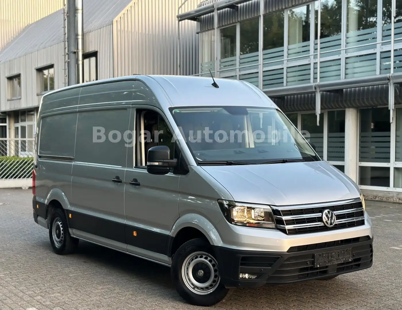 Volkswagen Crafter L2H2 SORTIMO WERKSTATT NAVI KAMERA STHZG Plateado - 2
