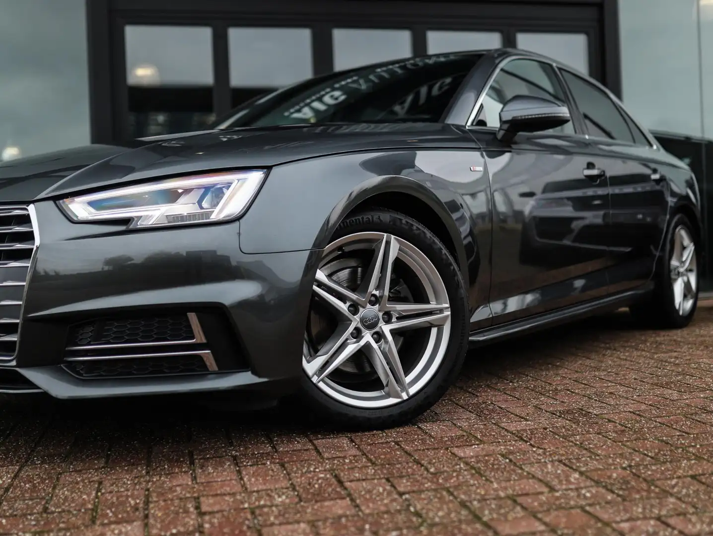 Audi A4 Limousine 1.4 TFSI Sport S line edition | 3-Zone A Grau - 2