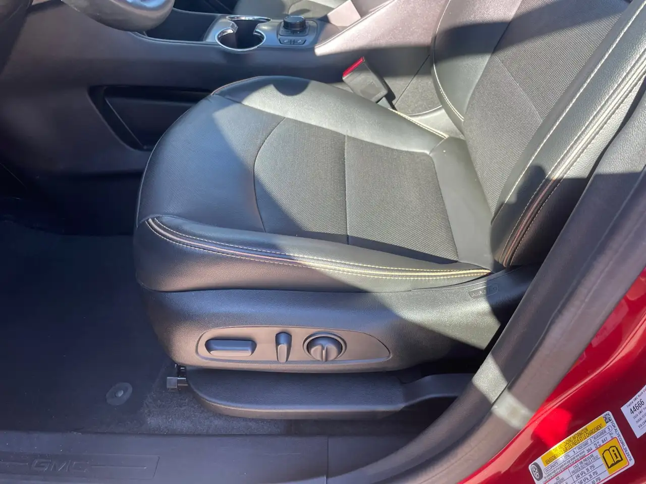 GMC Terrain снимка GMC Terrain