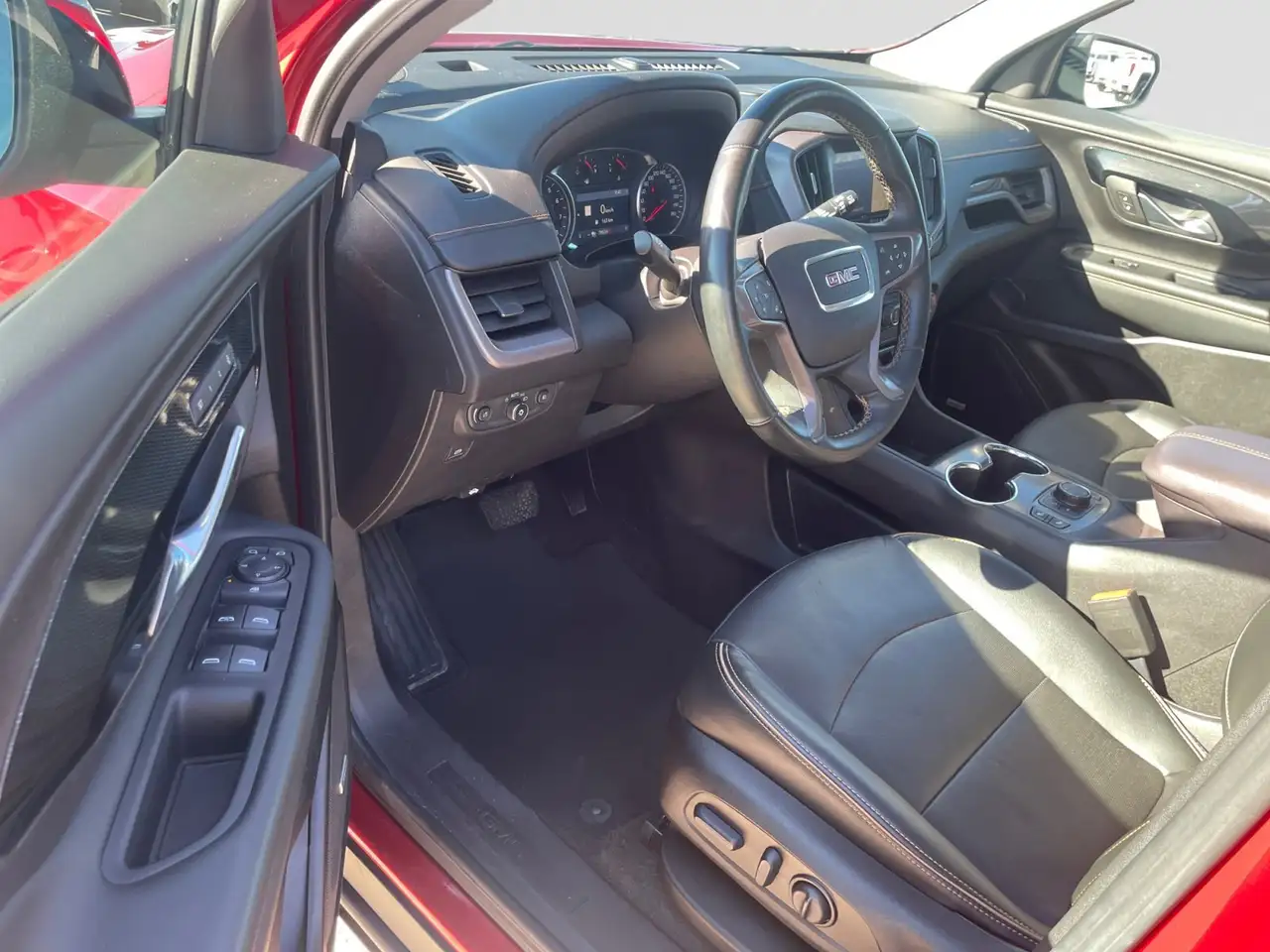 GMC Terrain снимка GMC Terrain