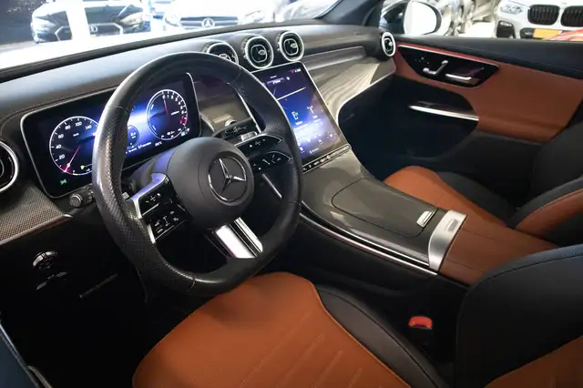 Mercedes-Benz 300 view 7
