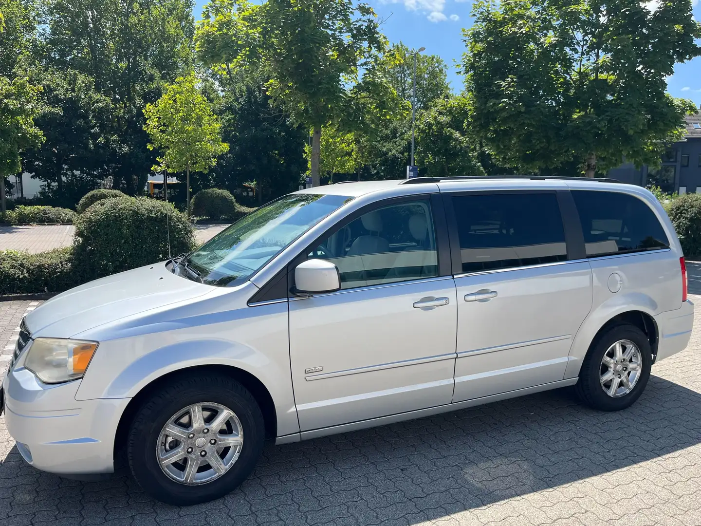 Chrysler Grand Voyager Grand Voyager 3.8 Automatik Limited Silver - 1