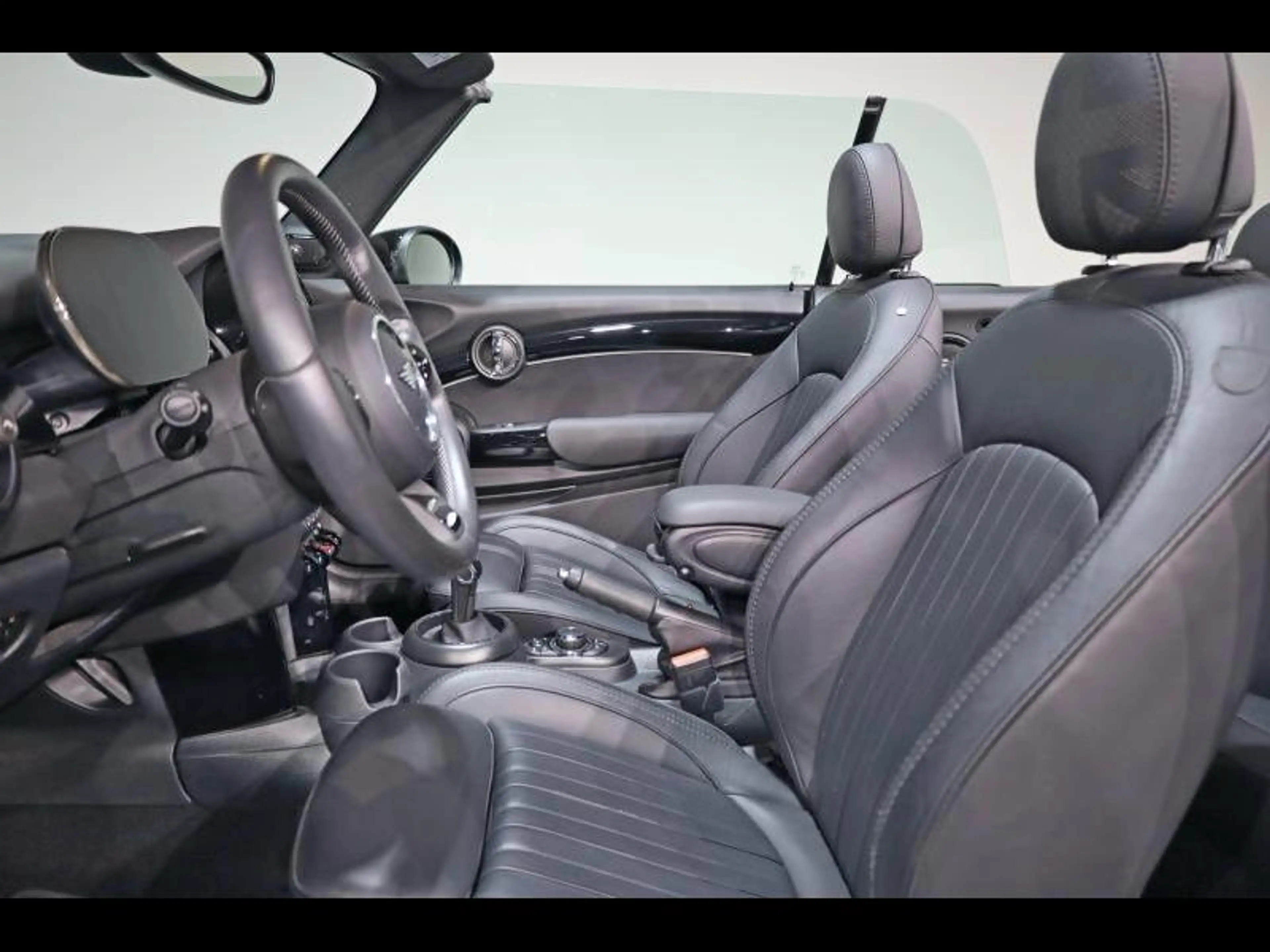 MINI Cooper Cabrio Kit JCW — photo 14