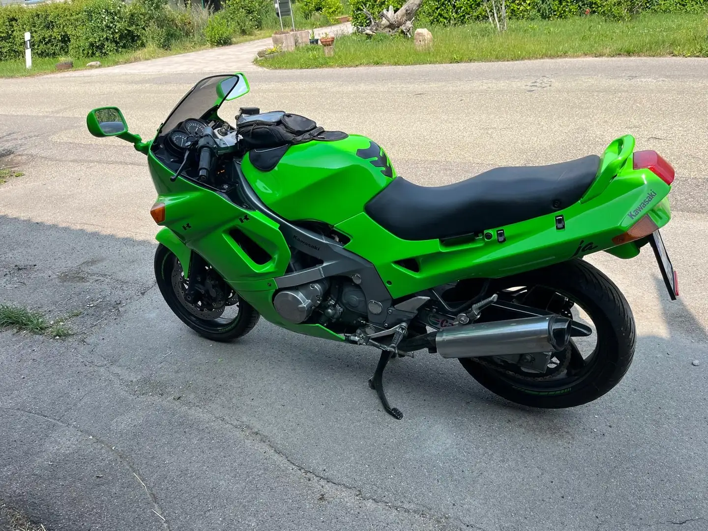 Kawasaki ZZR 600 - 1