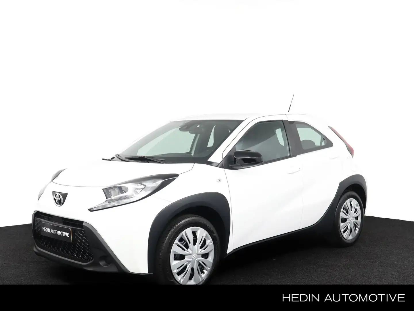 Toyota Aygo X 1.0 VVT-i MT Play | Navigatie via App | Camera | A Blanc - 1