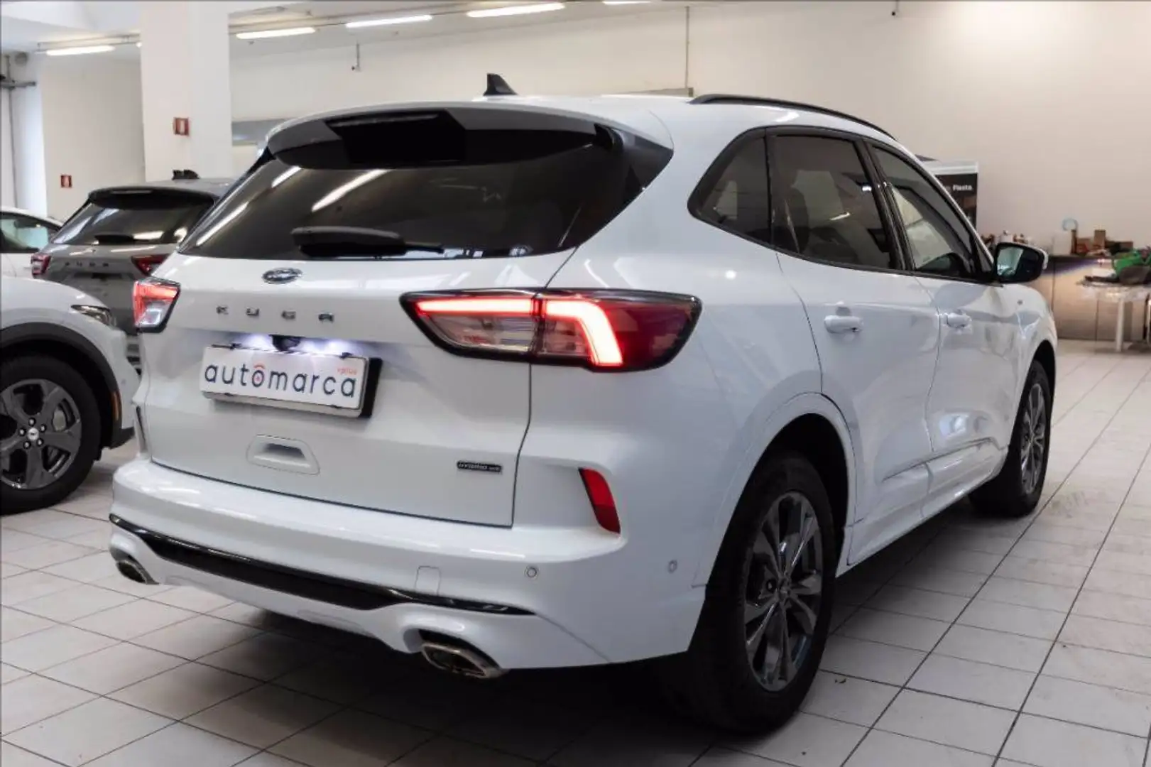 Ford Kuga 2.5 full hybrid ST-Line awd 190cv cvt Bianco - 2