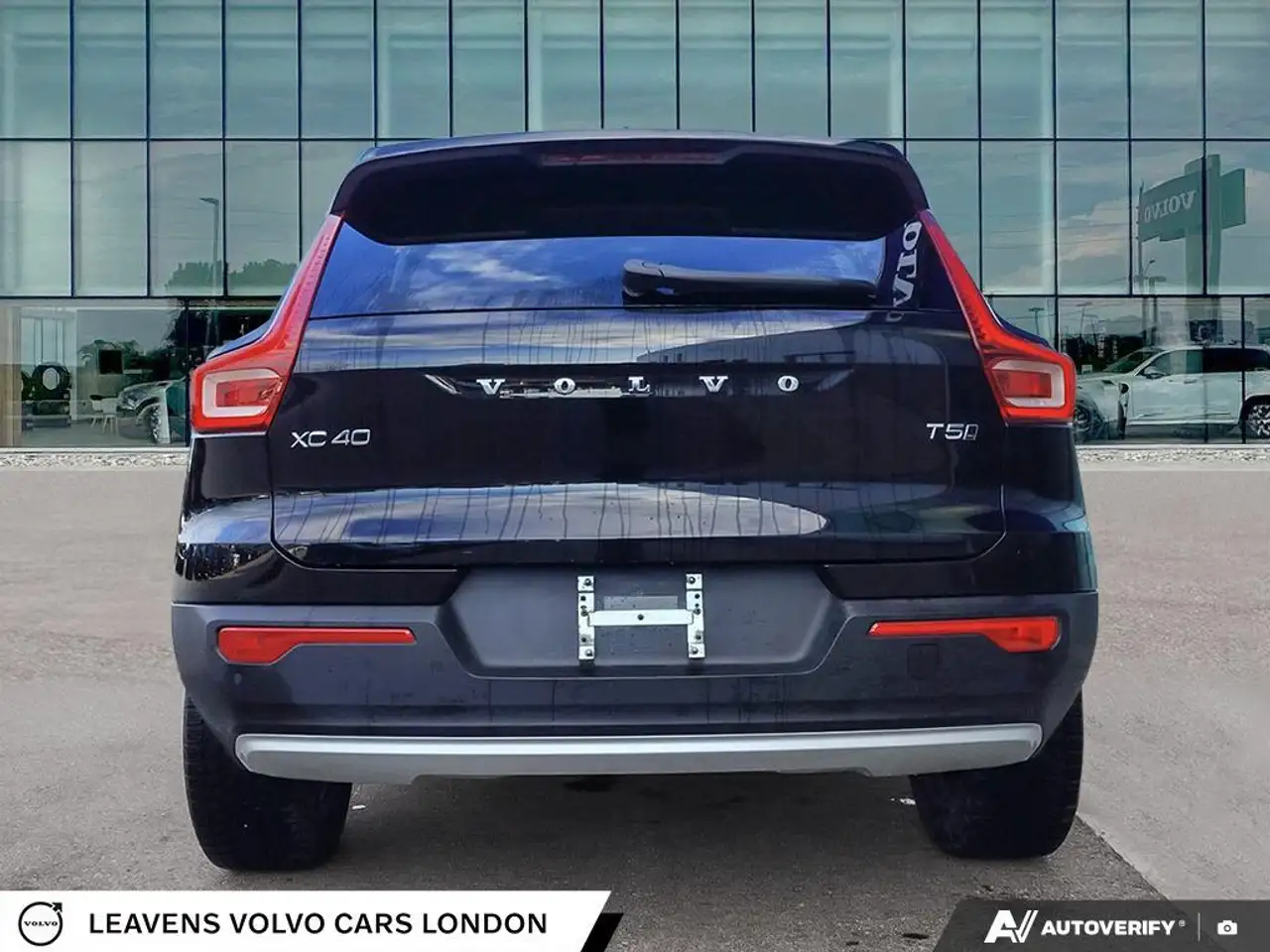 Volvo XC40 снимка Volvo XC40