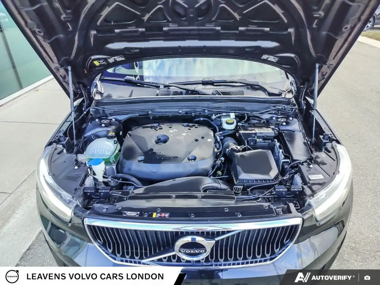 Volvo XC40 снимка Volvo XC40