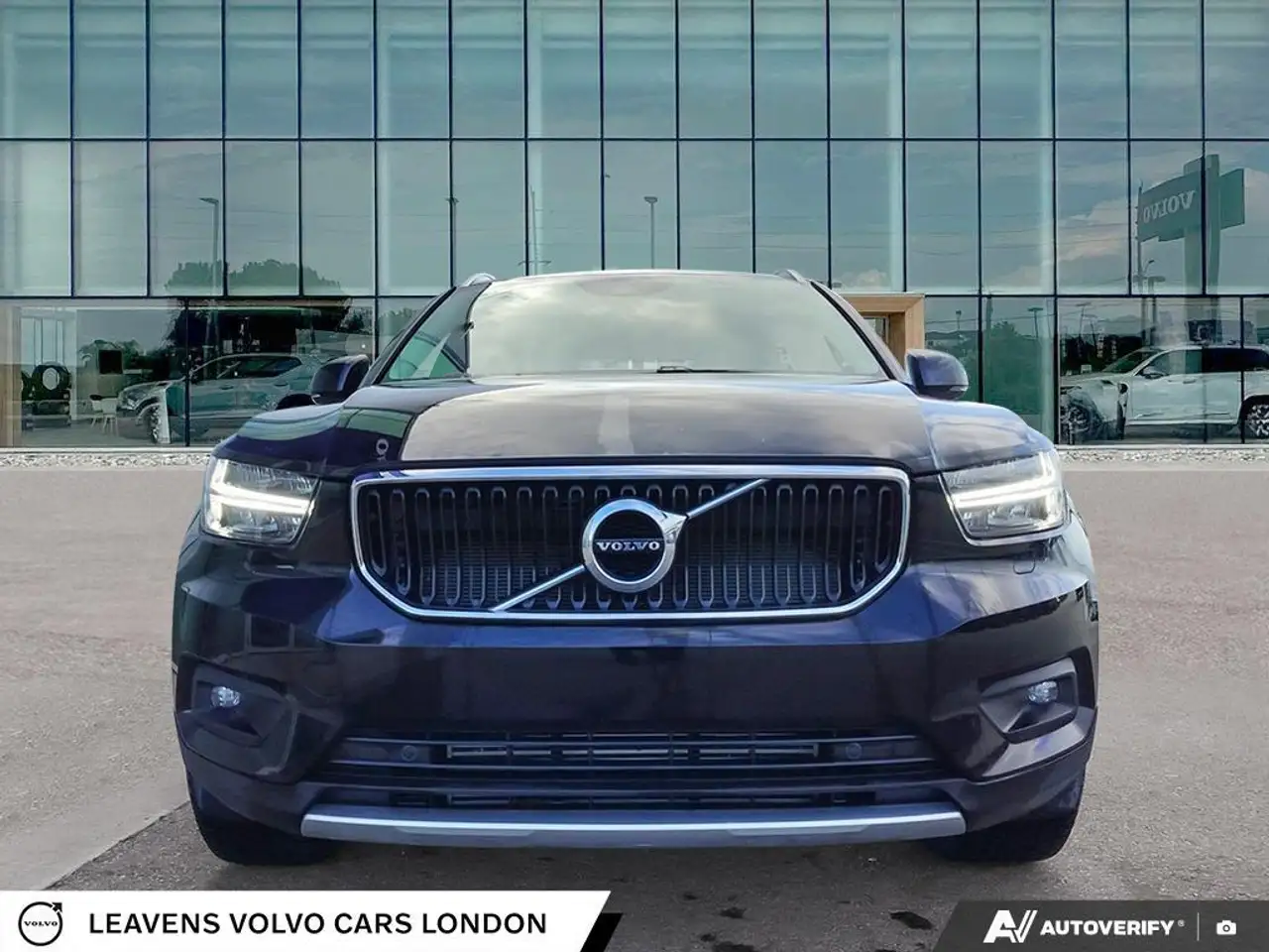 Volvo XC40 снимка Volvo XC40