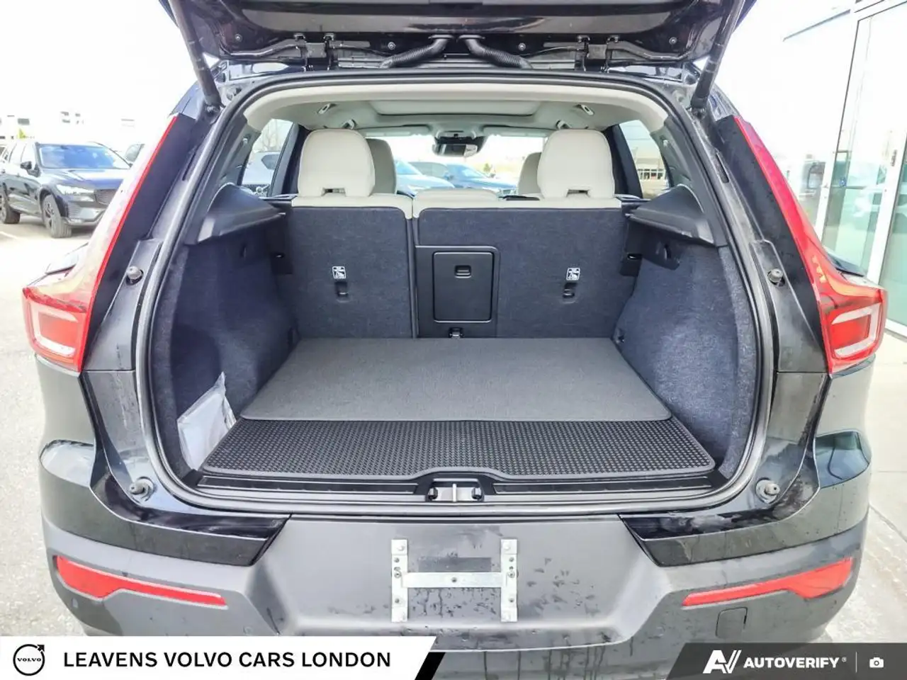 Volvo XC40 снимка Volvo XC40
