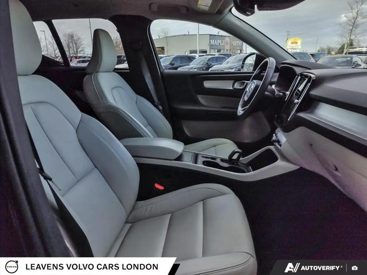 Volvo XC40 снимка Volvo XC40